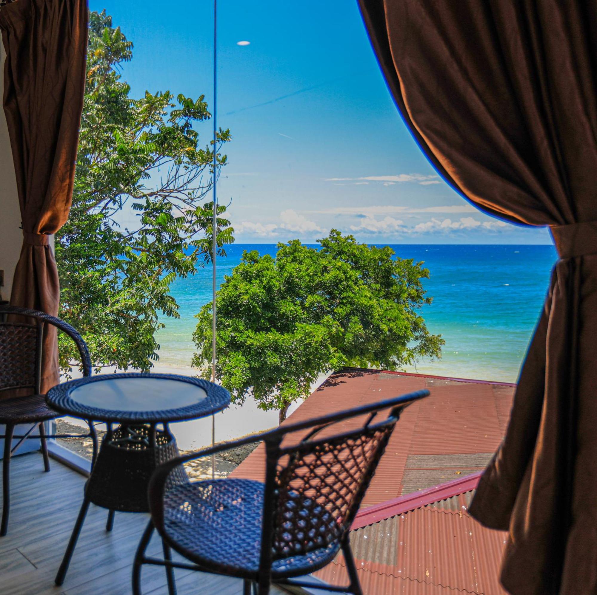 Dolphin Bay Island Resort Kota Belud Zewnętrze zdjęcie